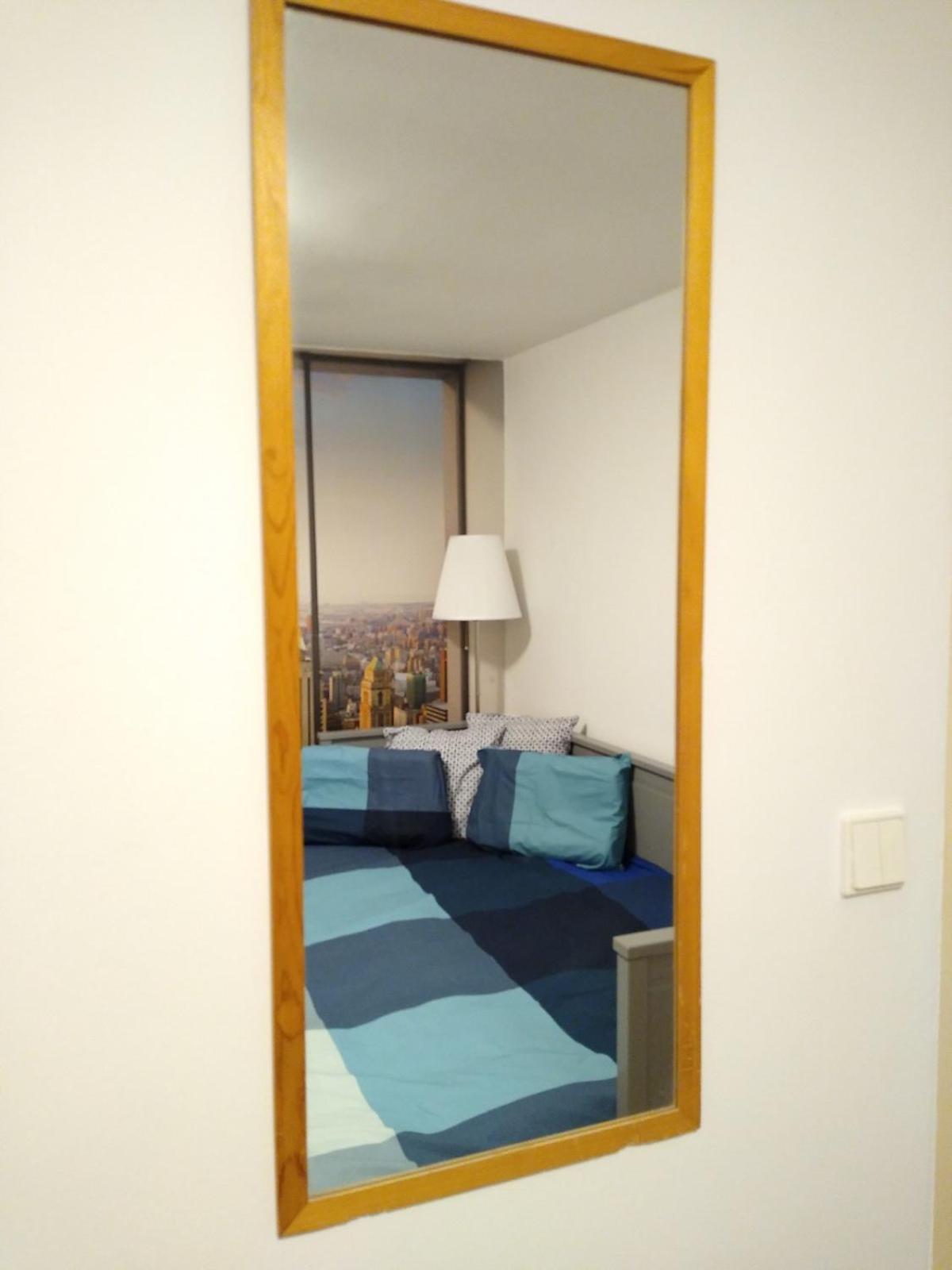 Basic Underground Apartments Next To The Center - Best Tram Line, Cool Local Area Praha Bagian luar foto